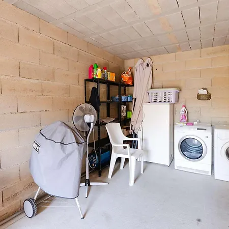 Villa Pavillon Climatise 4 Pieces Avec Wifi, Proche Plage, Terrasse, Barbecue, Park. Privatif, Animaux Admis - Fr-1-409-249 Gruissan